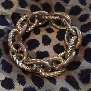 Gold link chain stretch bracelet.